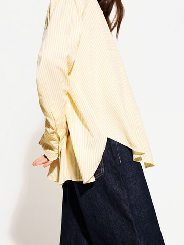 Bershka Bluse in Gelb