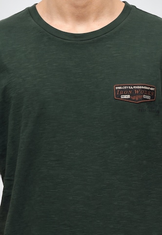 T-Shirt 'Classic' Petrol Industries en vert : devant