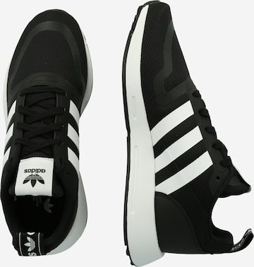 ADIDAS ORIGINALS - Zapatillas deportivas bajas 'Multix' en negro