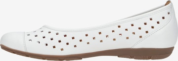 GABOR Ballet Flats in White: front
