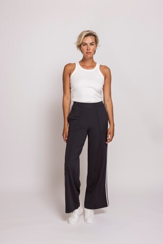 Zhrill Wide leg Pants in Blue