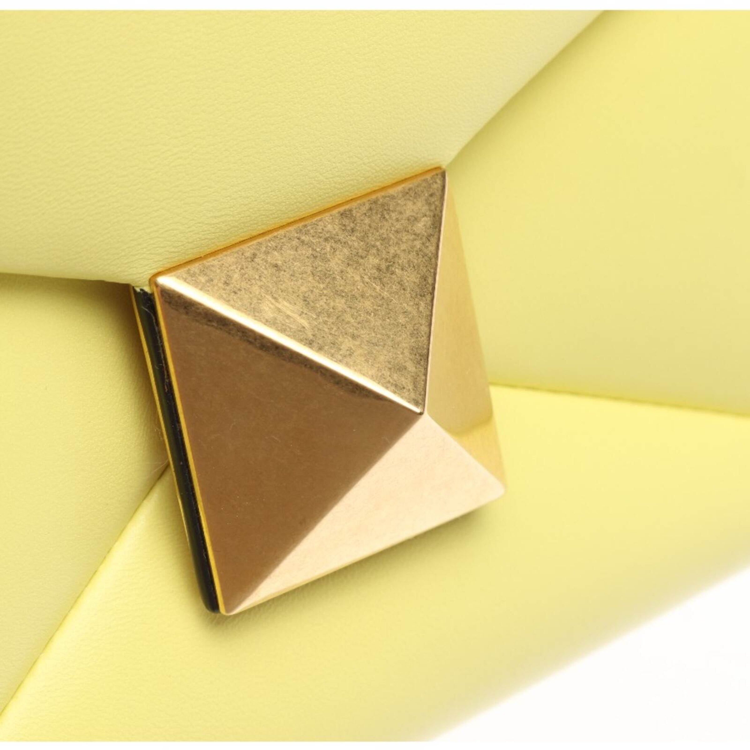 VALENTINO Bag in One size in Yellow