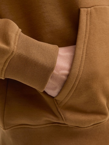 Felpa 'JJEUrban Edge' di JACK & JONES in marrone