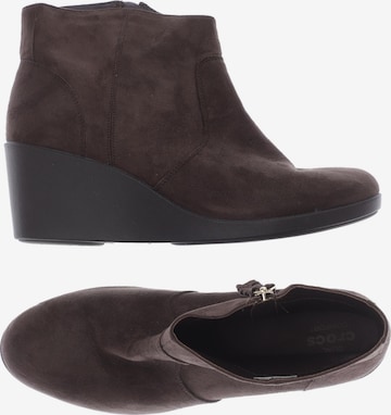 Crocs Stiefelette 41,5 in Braun: Vorderseite