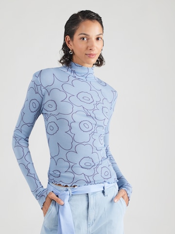 Tricou de la Marimekko pe albastru: față