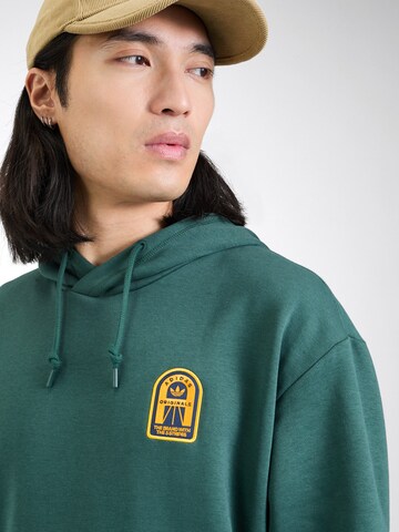 ADIDAS ORIGINALS Sweatshirt in Green
