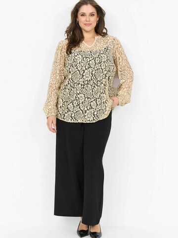 Maglietta ' WA-KILA ' di Wasabi Concept in beige