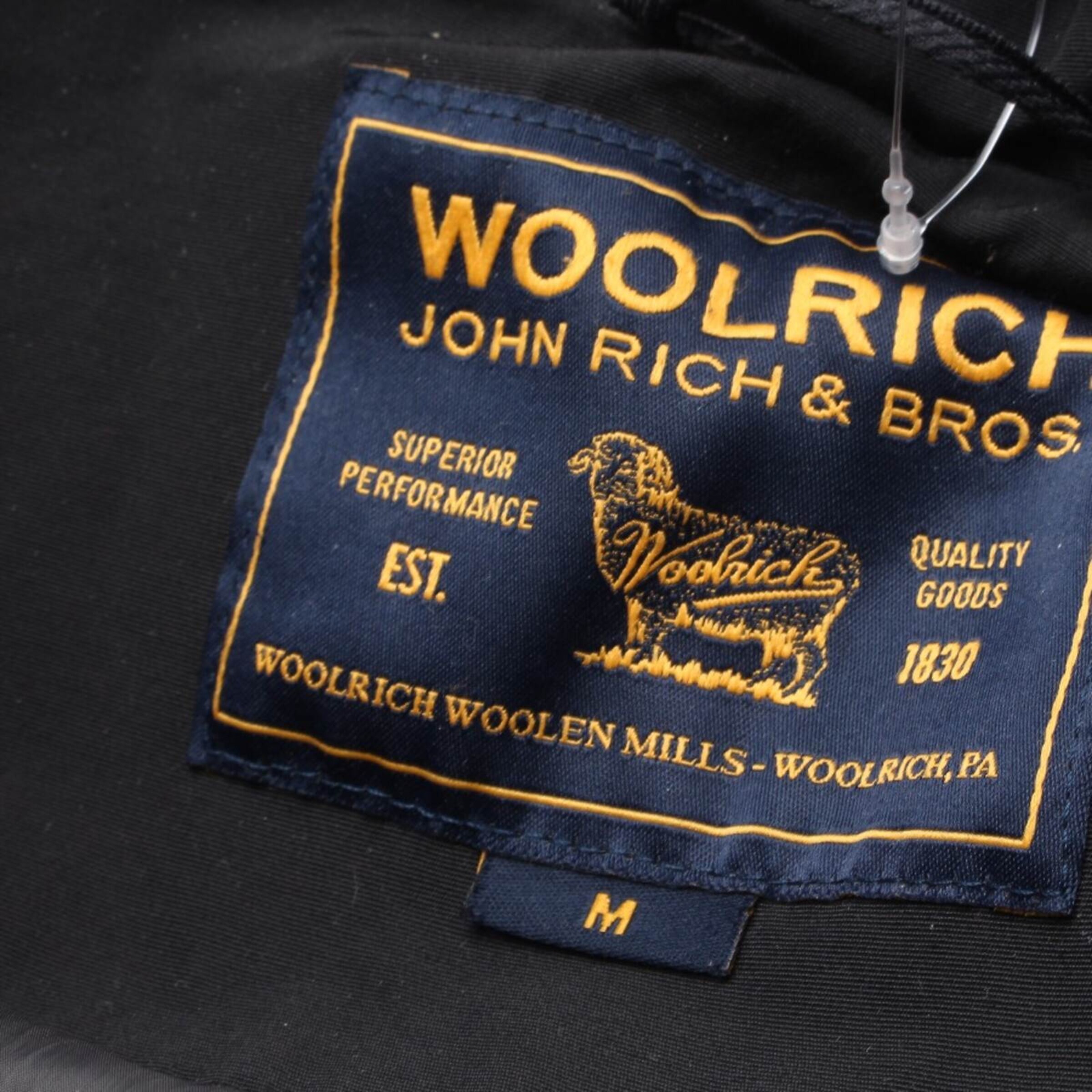 Woolrich Jacket & Coat in M in Black