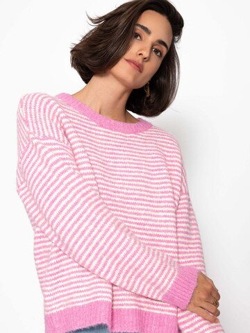 SASSYCLASSY Sweater in Pink