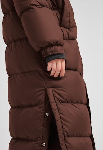 Cappotto invernale 'Cocoon' di JACK1T in marrone