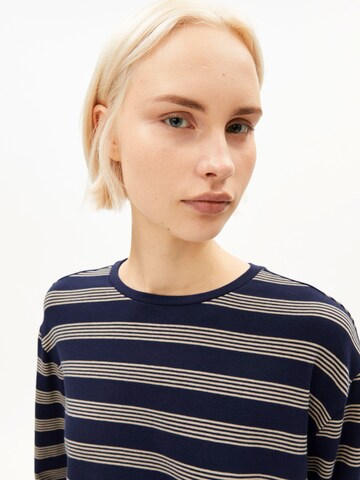 ARMEDANGELS Póló 'MARYNAA' - kék