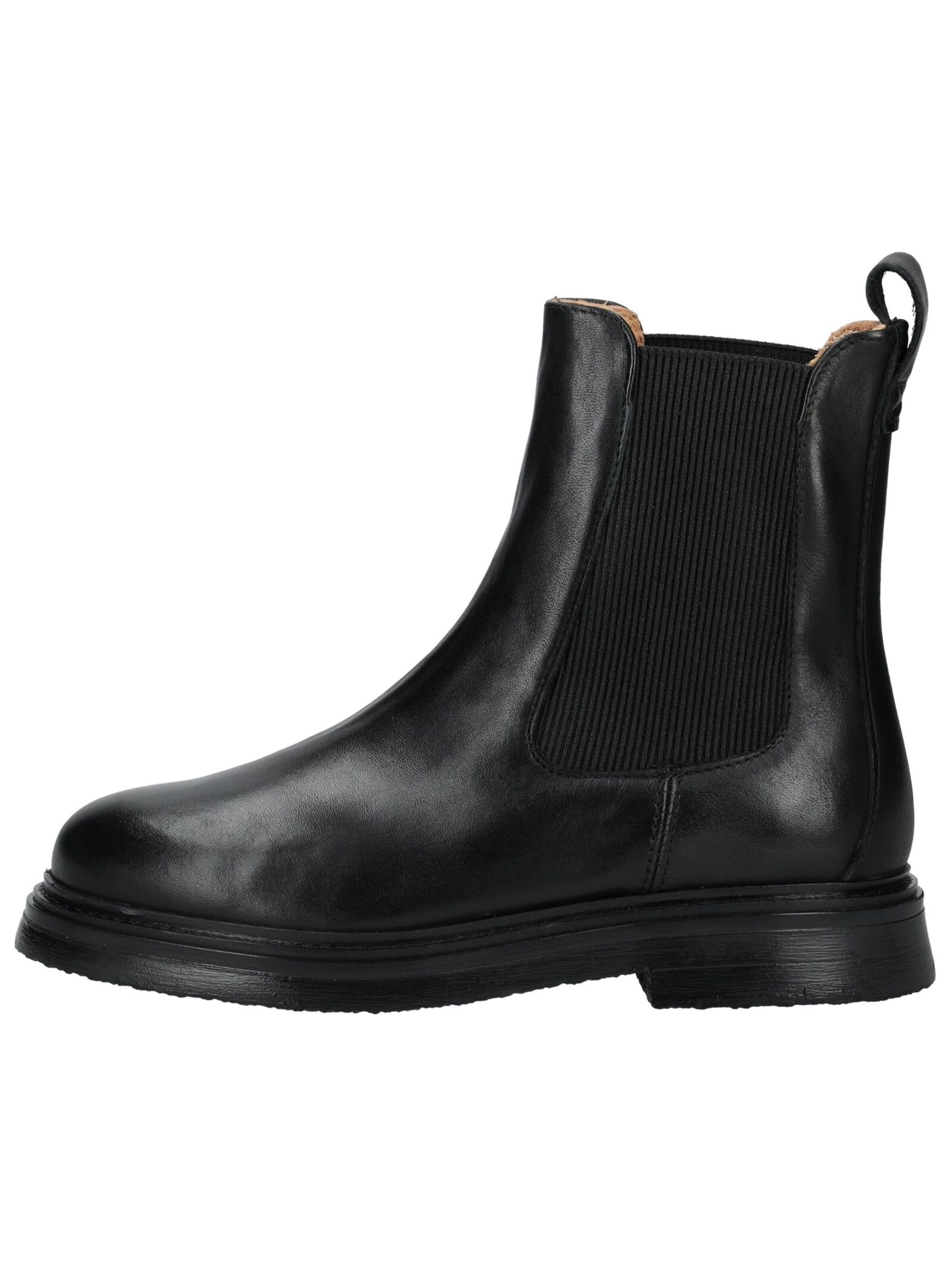 PAVEMENT Ankle Boots in Black