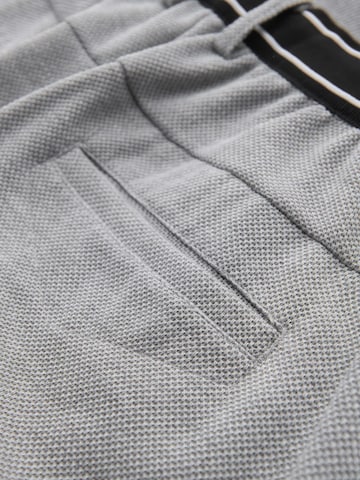 Ombre Slimfit Sporthose‌ in Grau