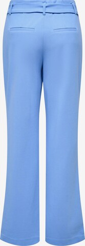 ONLY Szabványos Élére vasalt nadrágok 'Carolina' - kék