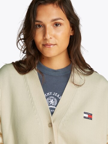 Tommy Jeans Pletena jopa | bela barva