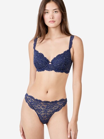 String 'Legende' di ETAM in blu