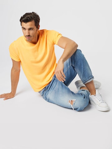 T-Shirt 'BARTH' Oscar Jacobson en orange