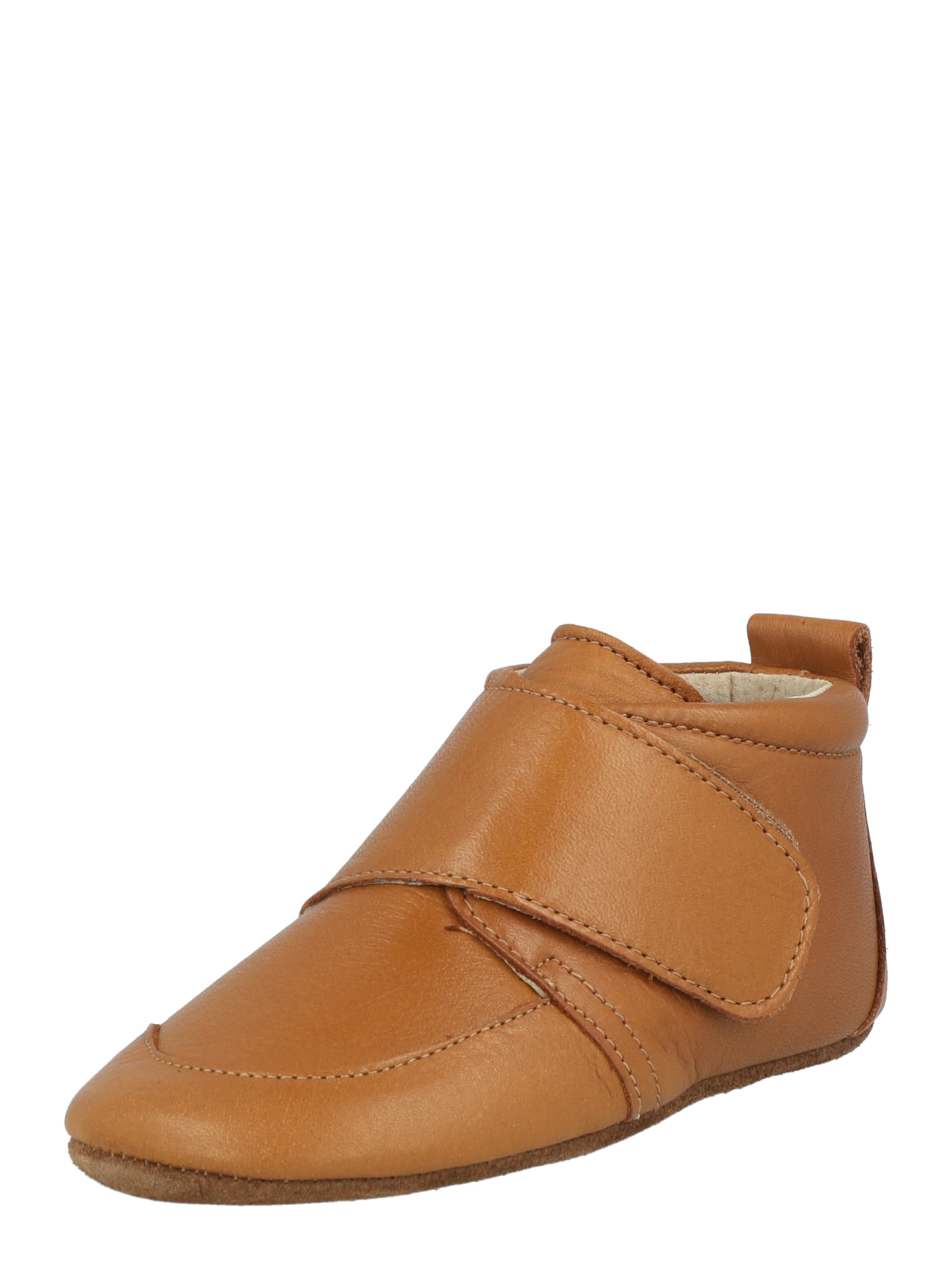 EN FANT - Sapato de primeiros passos em castanho: frente