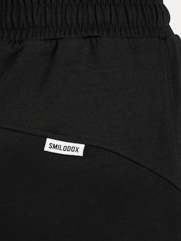 Regular Pantalon Smilodox en noir
