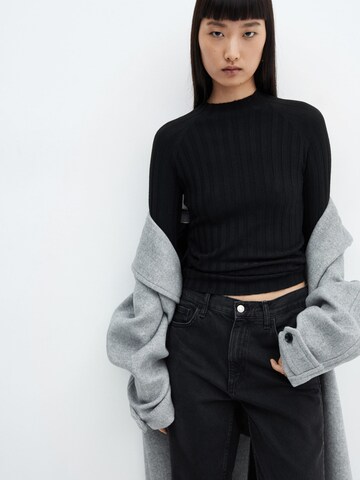 MANGO Sweater 'FLURRIES' in Black: front