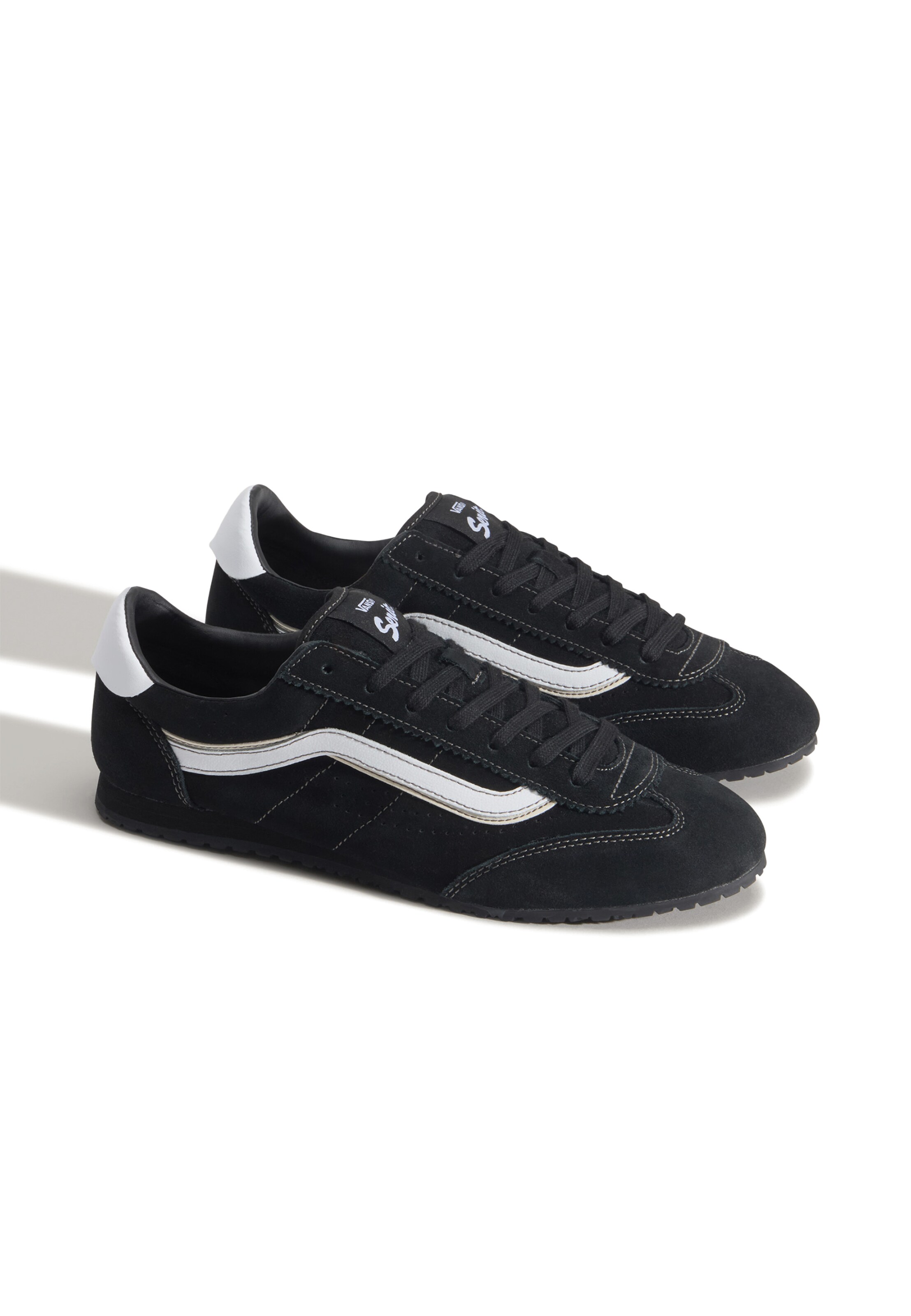 Sneaker low 'Super Lowpro' de la VANS pe negru