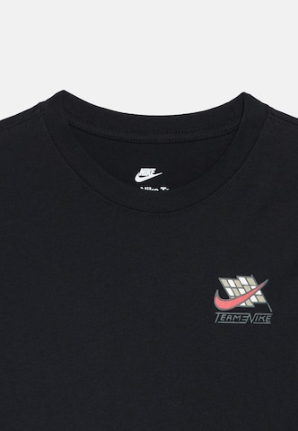 Nike Sportswear - Camiseta en negro