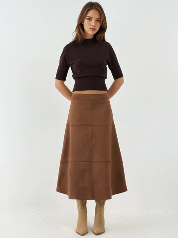 Gonna di Hiccup in marrone: frontale