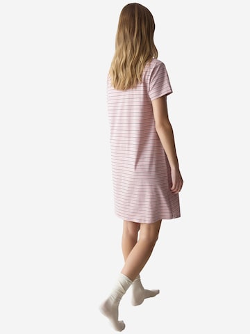 Chemise de nuit ' Red Label Nightdresses ' TRIUMPH en rose