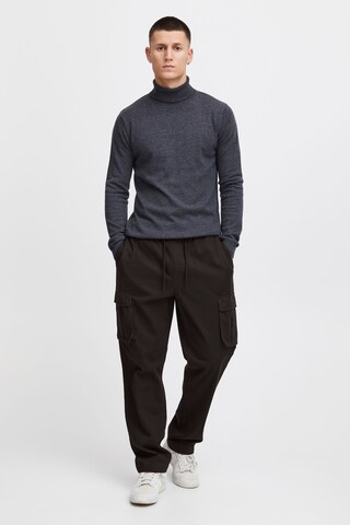 !Solid Regular Cargo Pants 'Gint' in Black