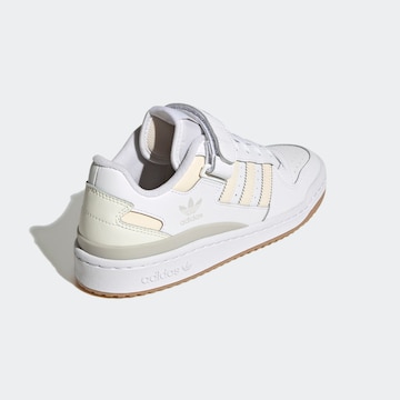 ADIDAS ORIGINALS - Zapatillas deportivas bajas 'Forum Low' en blanco