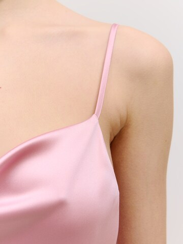 Robe 'Jessie' EDITED en rose