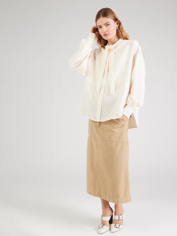 Camicia da donna di 3.1 Phillip Lim in beige