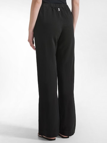 Wide leg Pantaloni di DEHA in nero