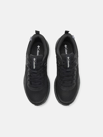 COLUMBIA - Zapatos bajos 'KONOS' en negro