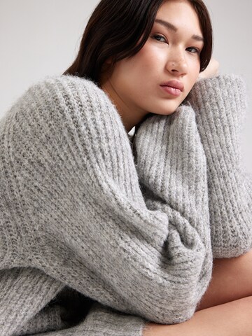 Robes en maille Monki en gris