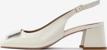 Décolleté sling di Derimod in beige: frontale