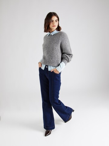 Daahls by Emma Roberts exclusively for ABOUT YOU Свитер 'Finja' в Серый