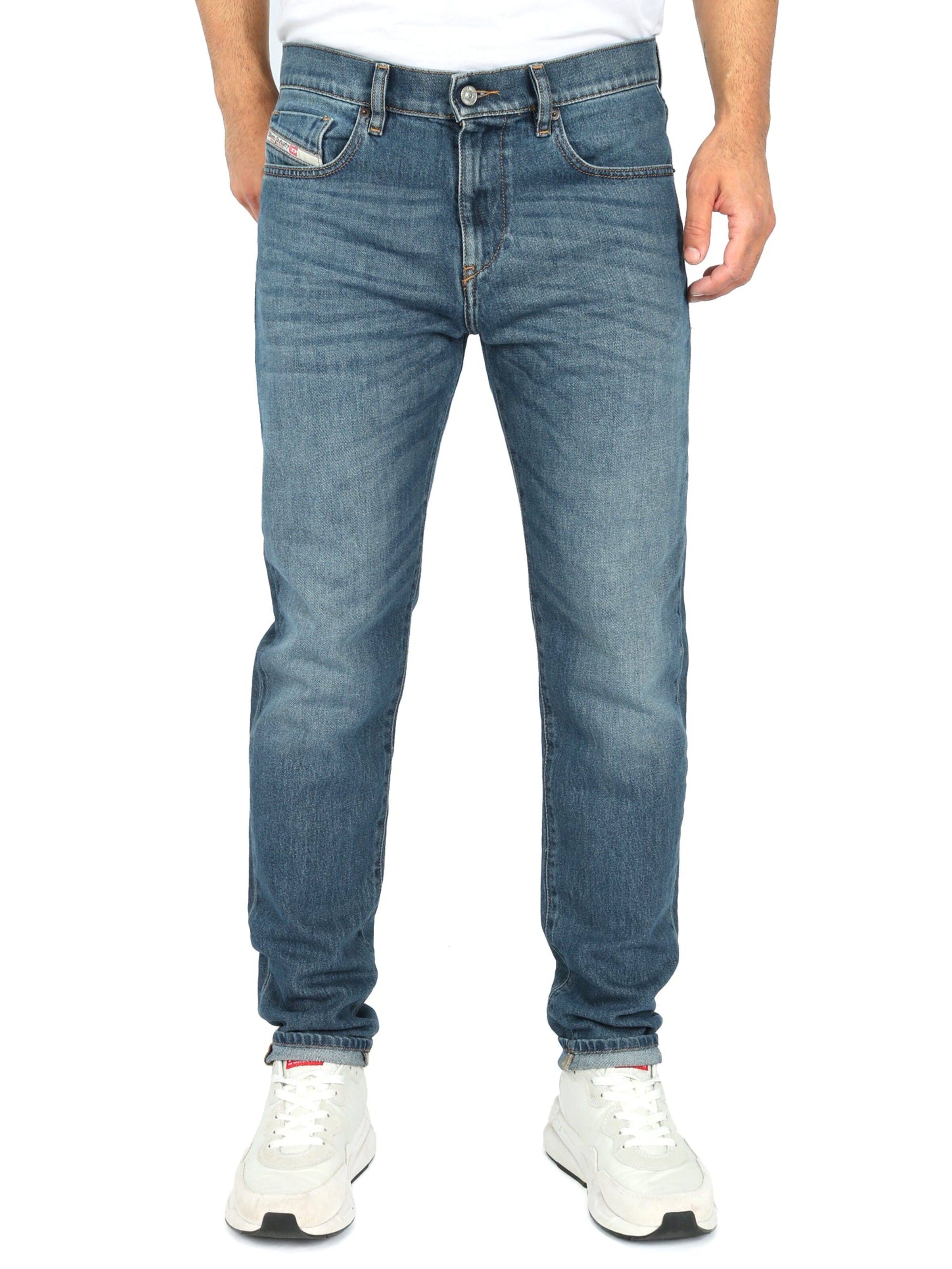 Coupe slim Jean 'D-STRUKT' DIESEL en bleu : devant