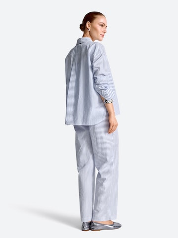 Rich & Royal Regular Pants in Blue