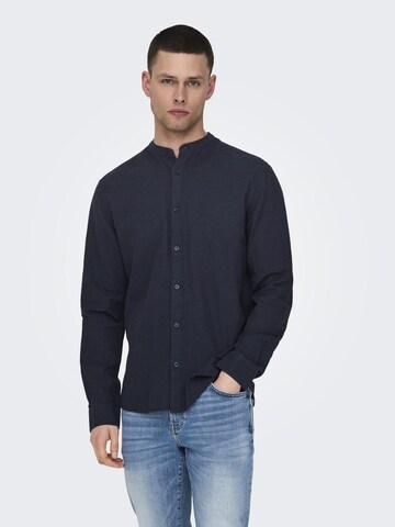 Coupe slim Chemise 'Caiden' Only & Sons en bleu : devant