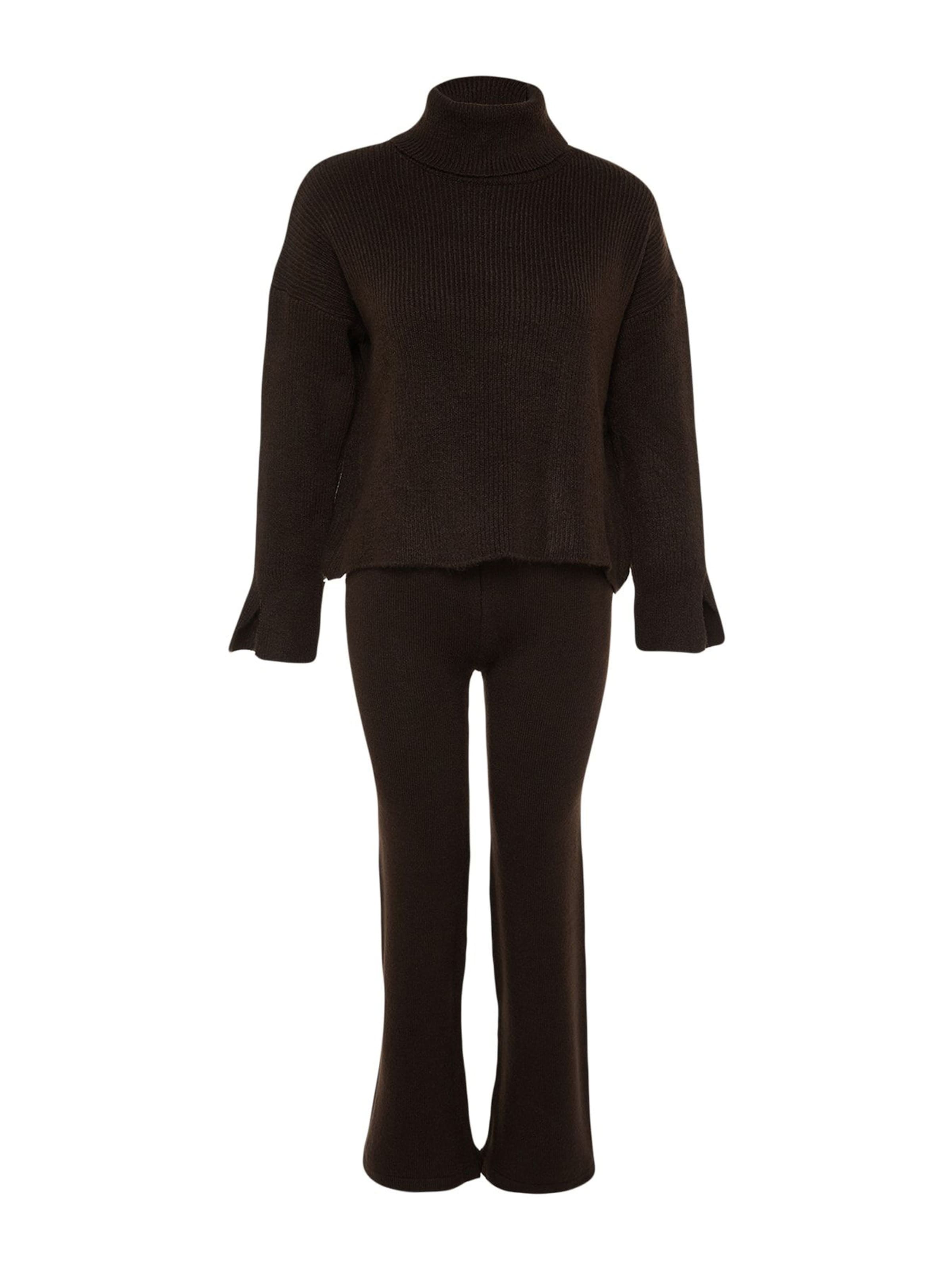 Pantalons de tailleur Trendyol en marron : devant