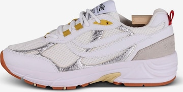 Baskets basses Genesis Footwear en blanc : devant