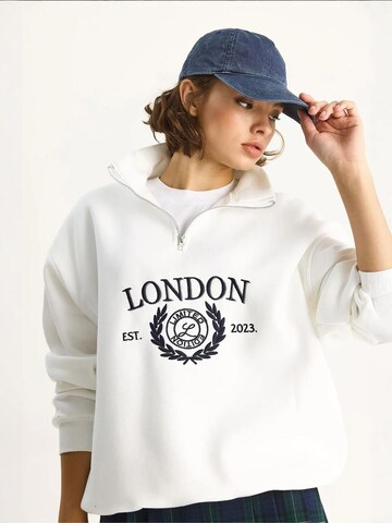 Sweat-shirt Bianco Lucci en blanc