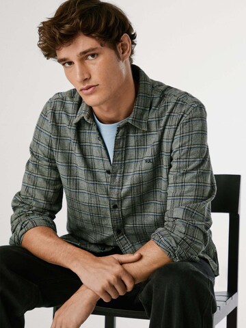 Pepe Jeans Regular fit Button Up Shirt 'Clive' in Grey