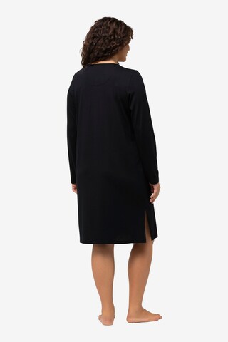 Chemise de nuit Ulla Popken en noir