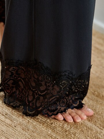 B by Ted Baker Pajama in Black