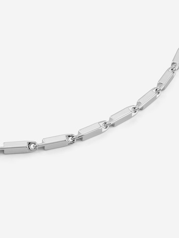 GUESS Necklace in Silver