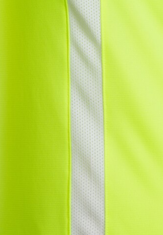 T-Shirt fonctionnel 'Academy 19' NIKE en jaune