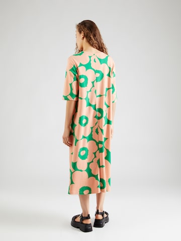 Robe d’été Marimekko en orange