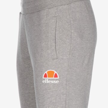 ELLESSE Tapered Housut 'Queenstown' värissä harmaa